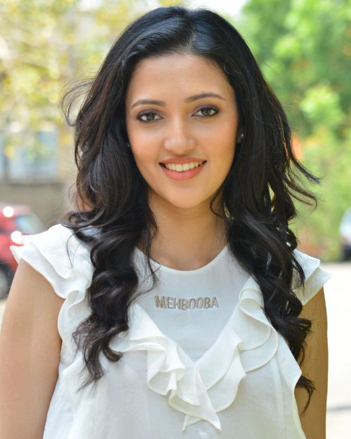 neha shetty 7